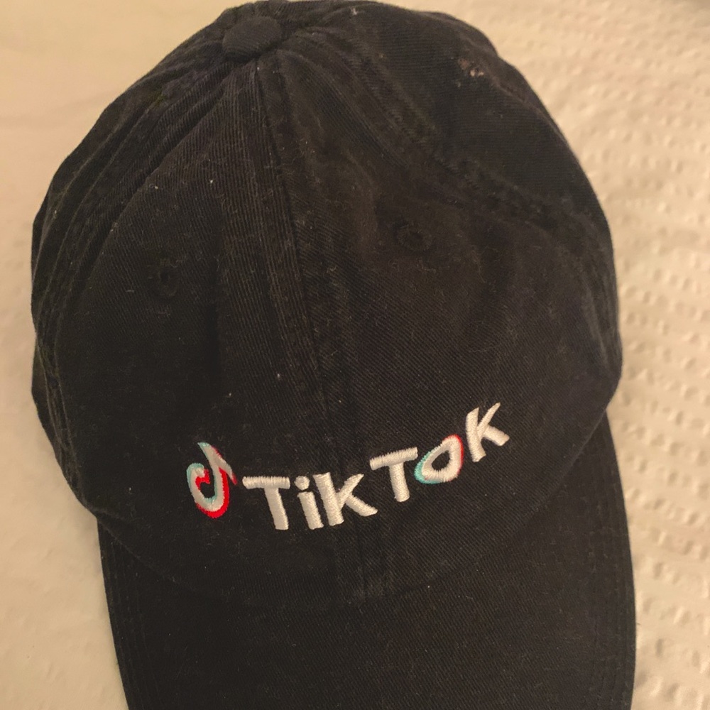 TikTok black logo cap (original merch)